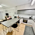 Apartman Modern Near Mckenzie *